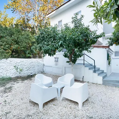 Italic * Antalya